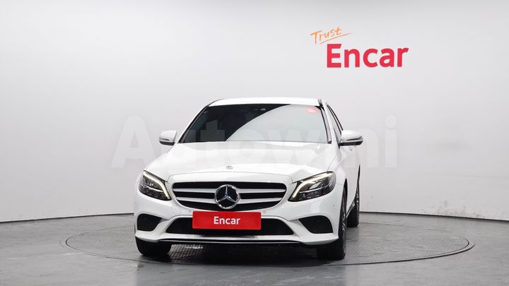 Mercedes-Benz C Class 2019 — 3