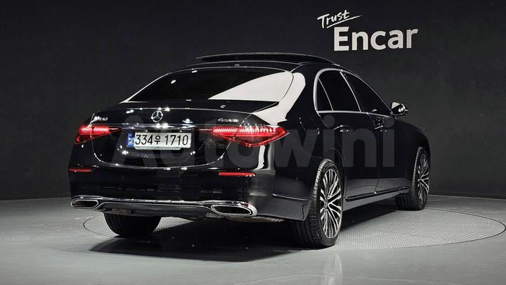 Mercedes Benz S Class 2022 — 3