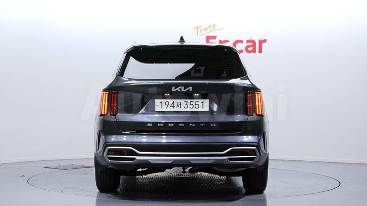 Kia Sorento 2022 — 4