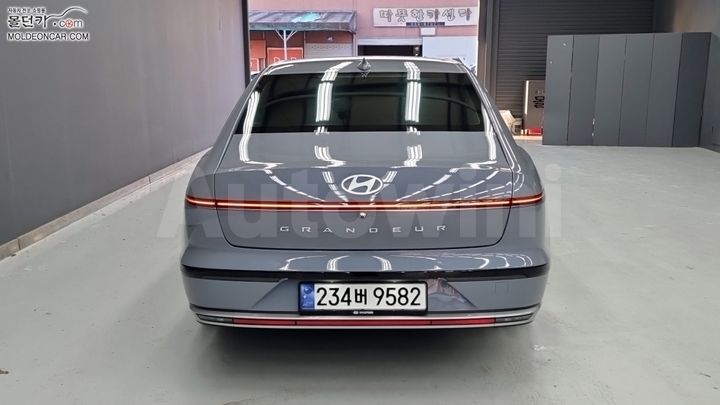 Hyundai Grandeur 2023 — 4