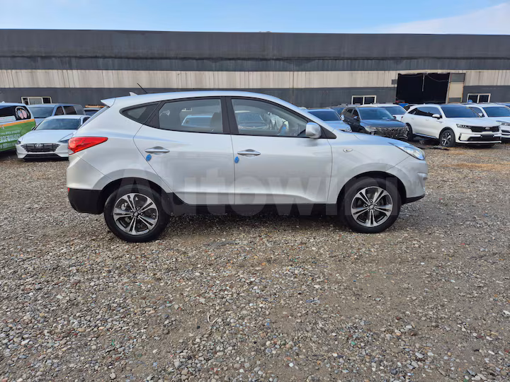 Hyundai Tucson 2011 — 5