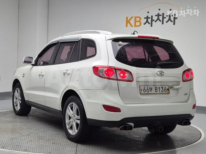 Hyundai SantaFe 2011 — 2