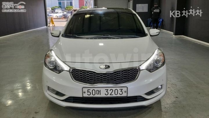 Kia K3 2014 — 3