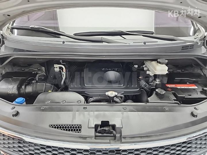 Hyundai Starex 2014 — 5