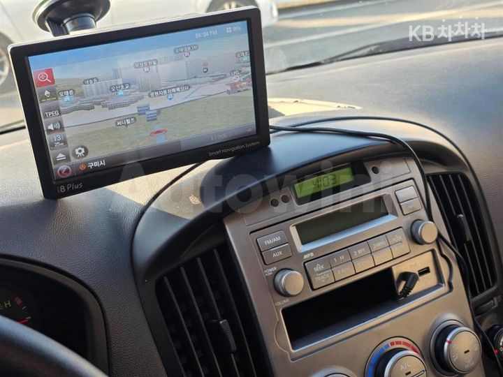 Hyundai Starex 2011 — 5