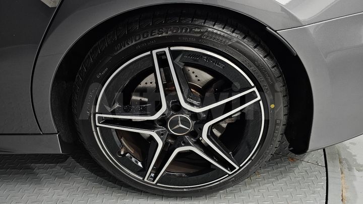 Mercedes Benz A Class 2021 — 5