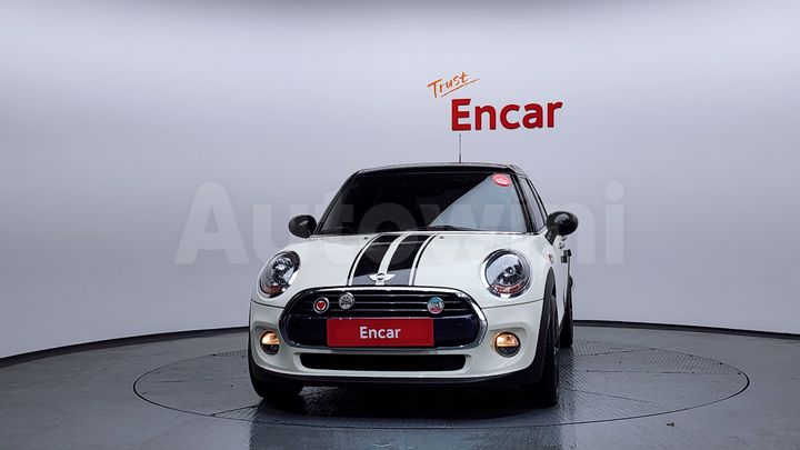 Mini Cooper 2017 — 3