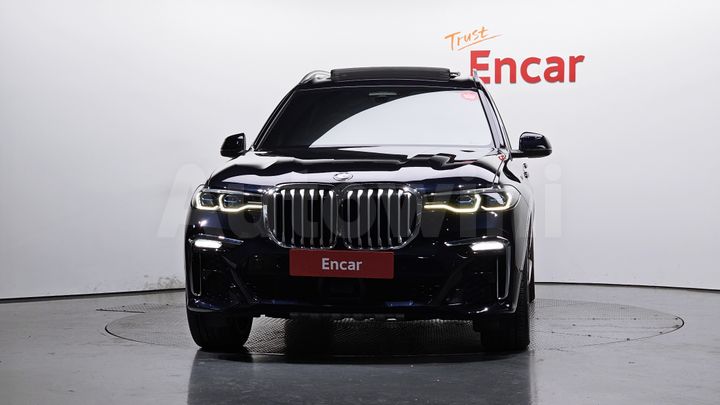 BMW X7 2022 — 4