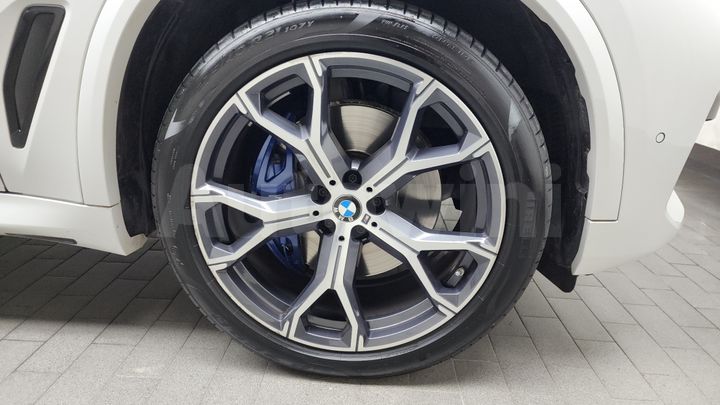 BMW X5 2021 — 5