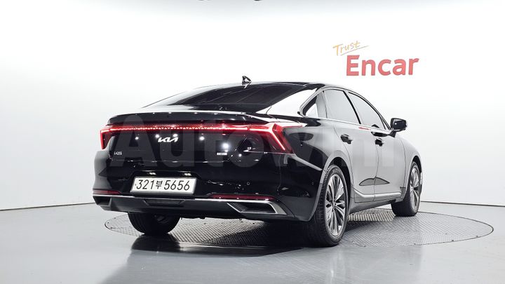 Kia K8 2022 — 2