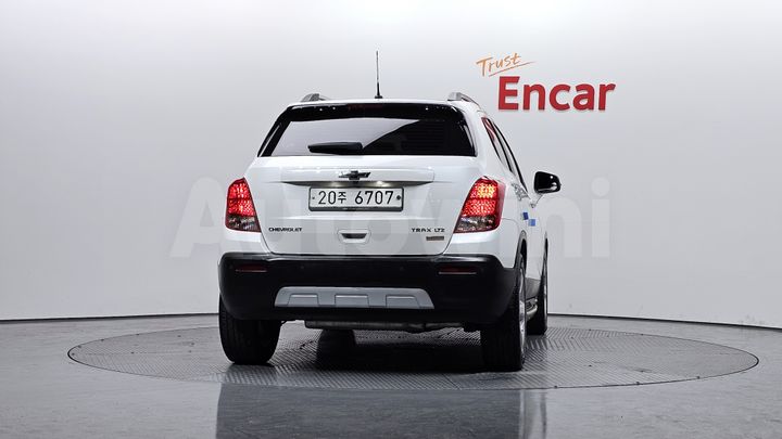 Chevrolet Trax 2015 — 4