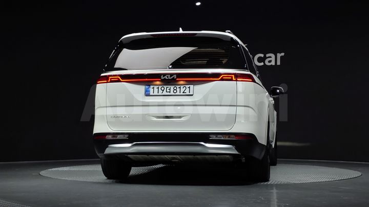 Kia Carnival 2022 — 5
