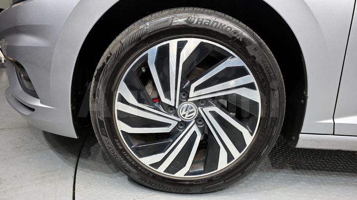 Volkswagen Jetta 2020 — 5