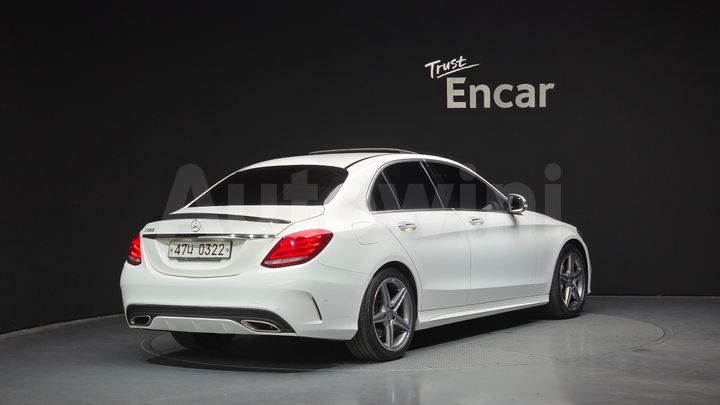 Mercedes-Benz C Class 2017 — 2