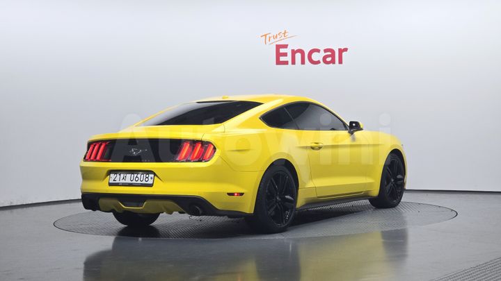 Ford Mustang 2017 — 2