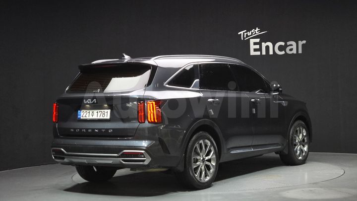 Kia Sorento 2022 — 2