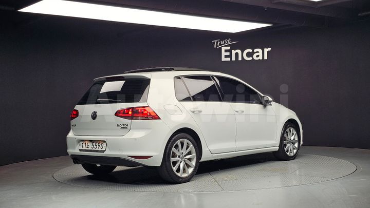 Volkswagen Golf 2015 — 2