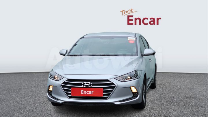 Hyundai Avante 2017 — 3