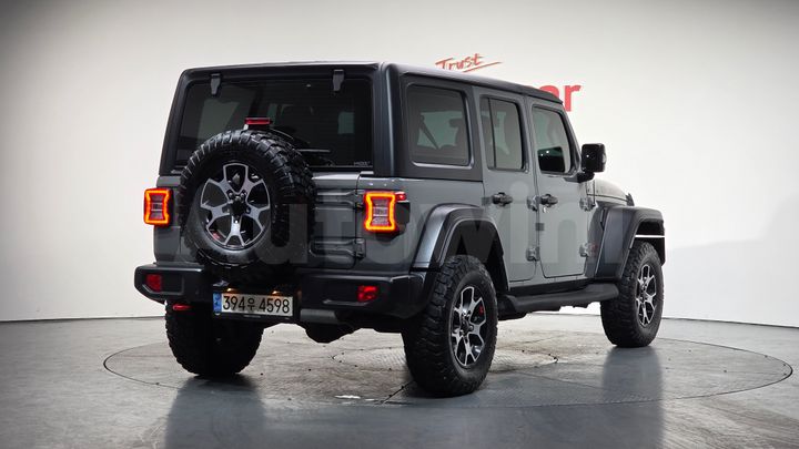 Jeep Wrangler 2022 — 2