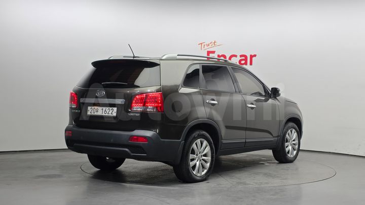 Kia Sorento 2011 — 2
