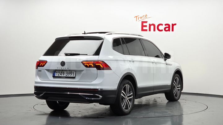 Volkswagen Tiguan 2024 — 2
