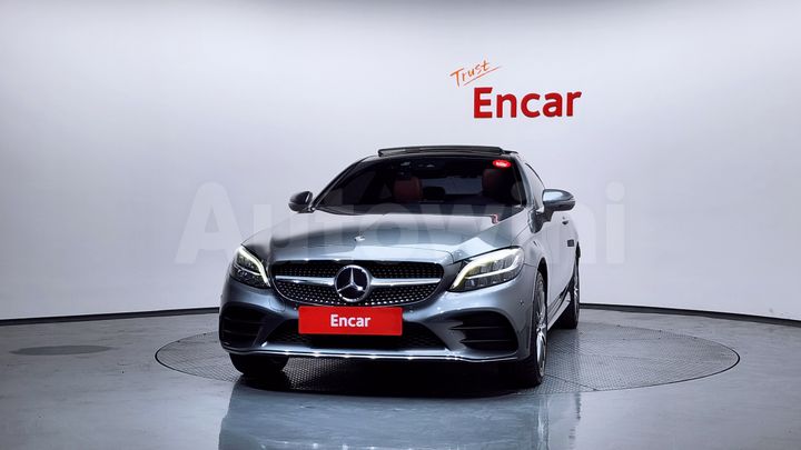 Mercedes-Benz C Class 2019 — 3