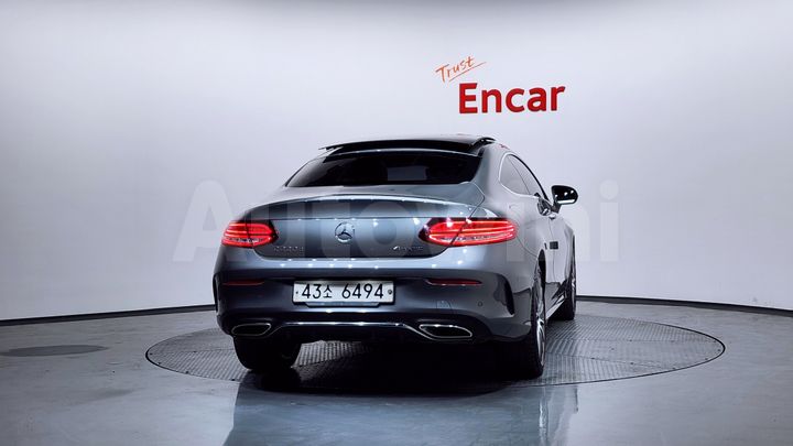Mercedes-Benz C Class 2019 — 4