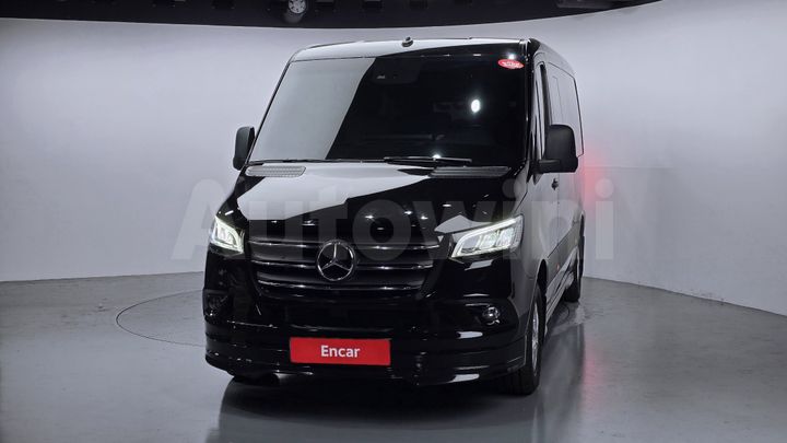 Mercedes Benz Sprinter 2023 — 3