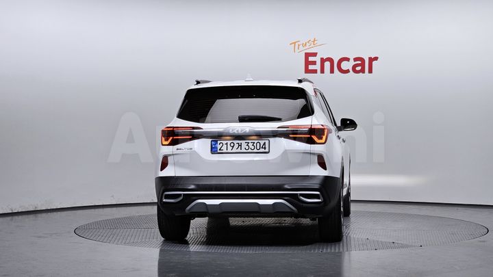 Kia Seltos 2022 — 4