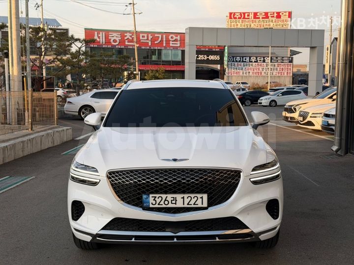 Genesis GV70 2021 — 2