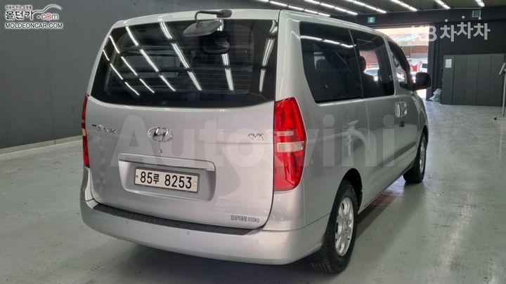 Hyundai Starex 2008 — 2