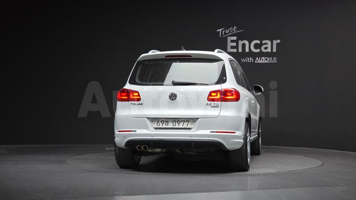 Volkswagen Tiguan 2016 — 5