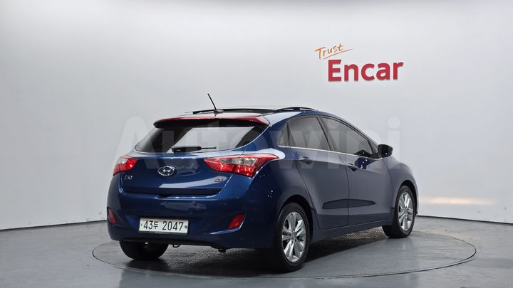 Hyundai i30 2015 — 2