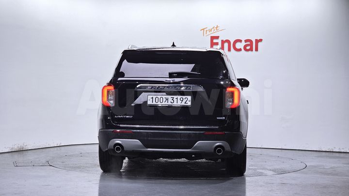 Ford Explorer 2020 — 4