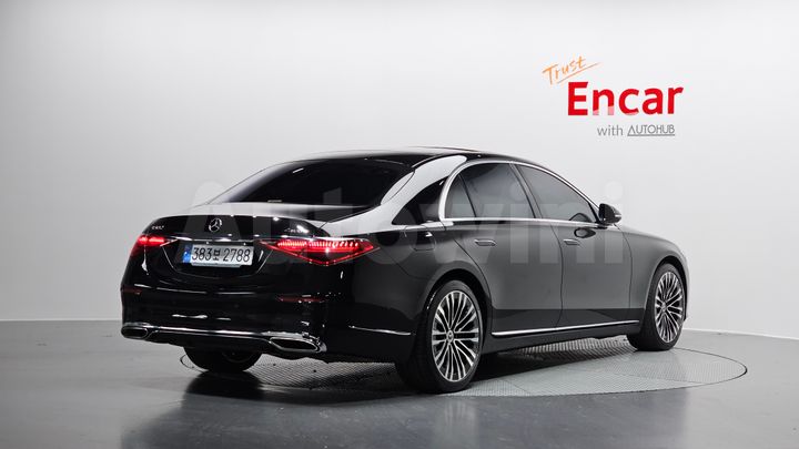 Mercedes Benz S Class 2022 — 2