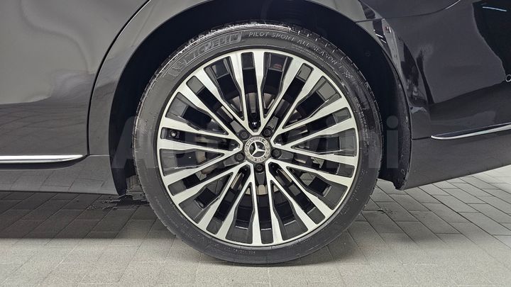 Mercedes Benz S Class 2022 — 5