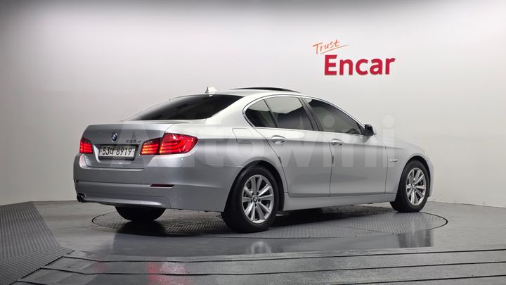 BMW 5 Series 2013 — 2