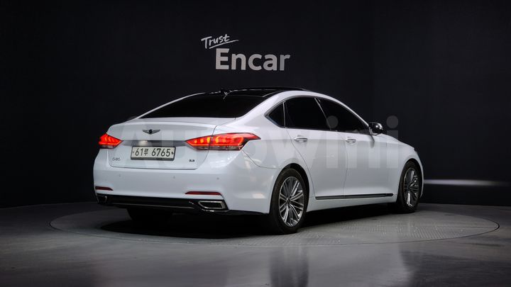 Genesis G80 2017 — 2