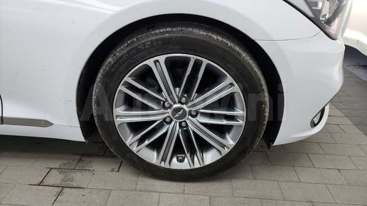 Genesis G80 2017 — 5