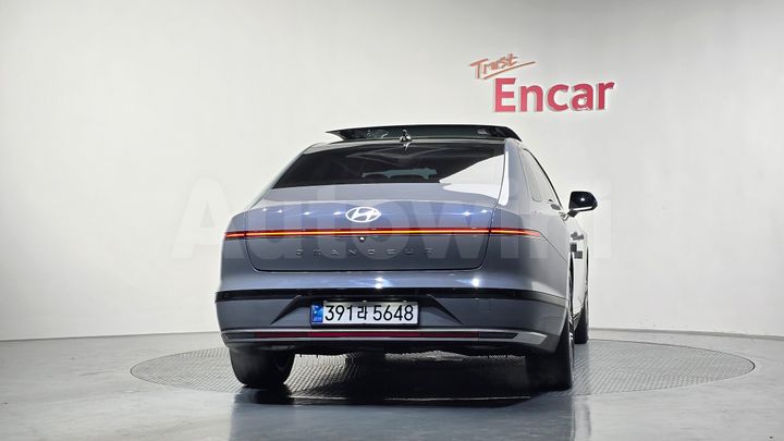 Hyundai Grandeur 2024 — 3