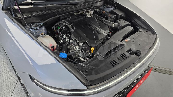 Hyundai Grandeur 2024 — 5