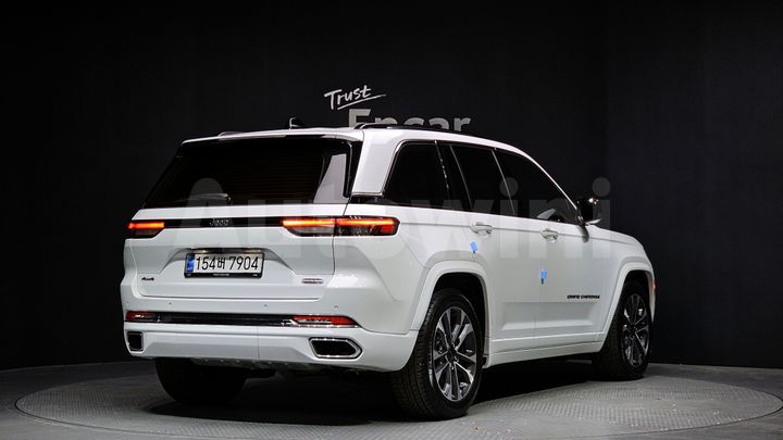 Jeep Cherokee 2023 — 2