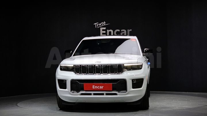 Jeep Cherokee 2023 — 3