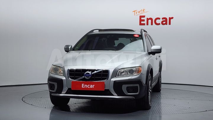 Volvo XC70 2012 — 3