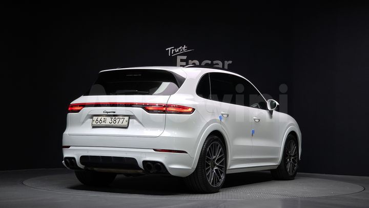 Porsche Cayenne 2019 — 2