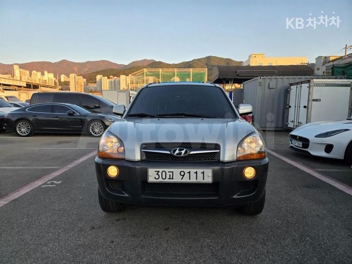 Hyundai Tucson 2009 — 2