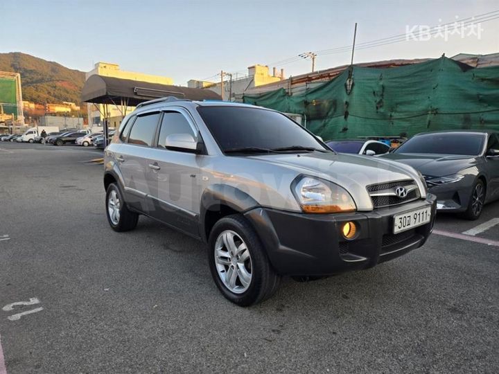 Hyundai Tucson 2009 — 3