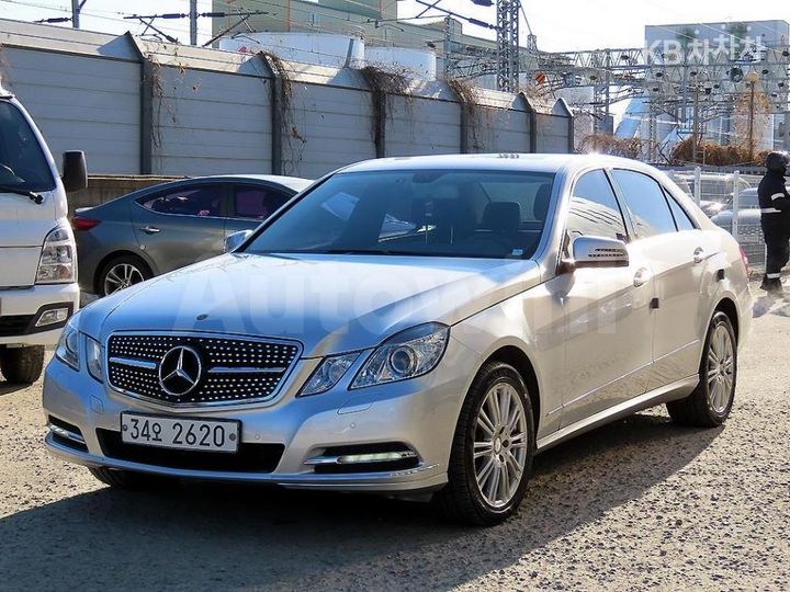 Mercedes Benz E Class 2011 — 2
