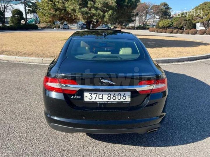 Jaguar XF 2014 — 5