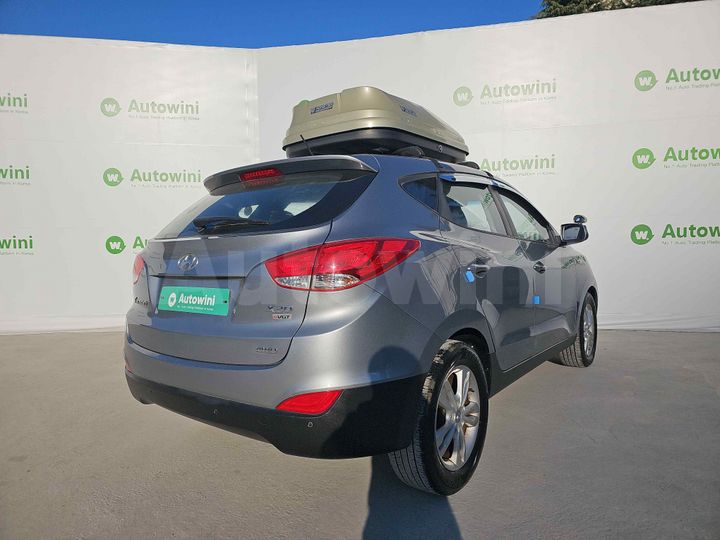 Hyundai Tucson 2011 — 5